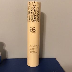 Arbonne RE9 Advanced Regenerating Toner